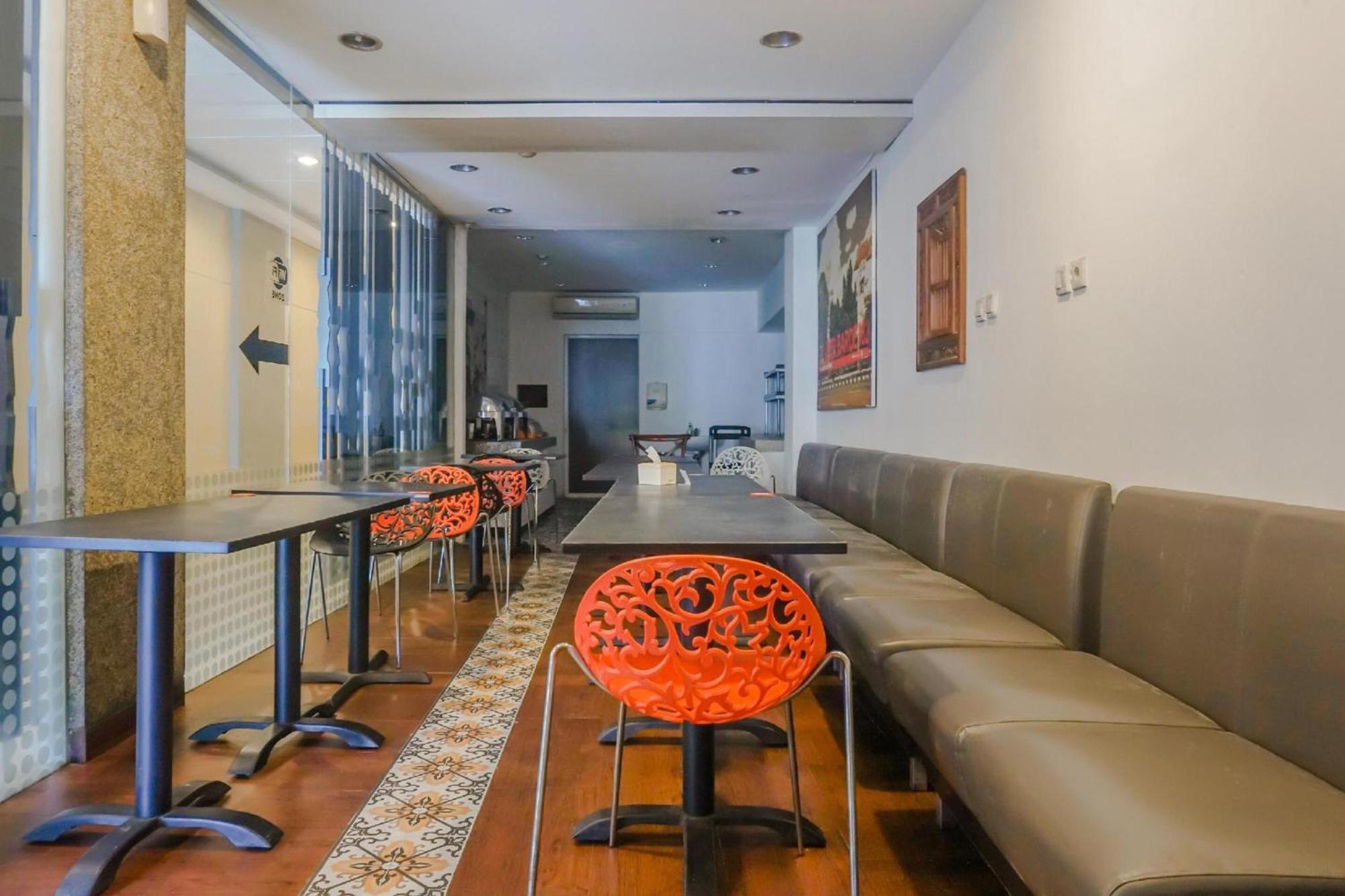 Collection O Hotel Antara Jakarta Eksteriør bilde