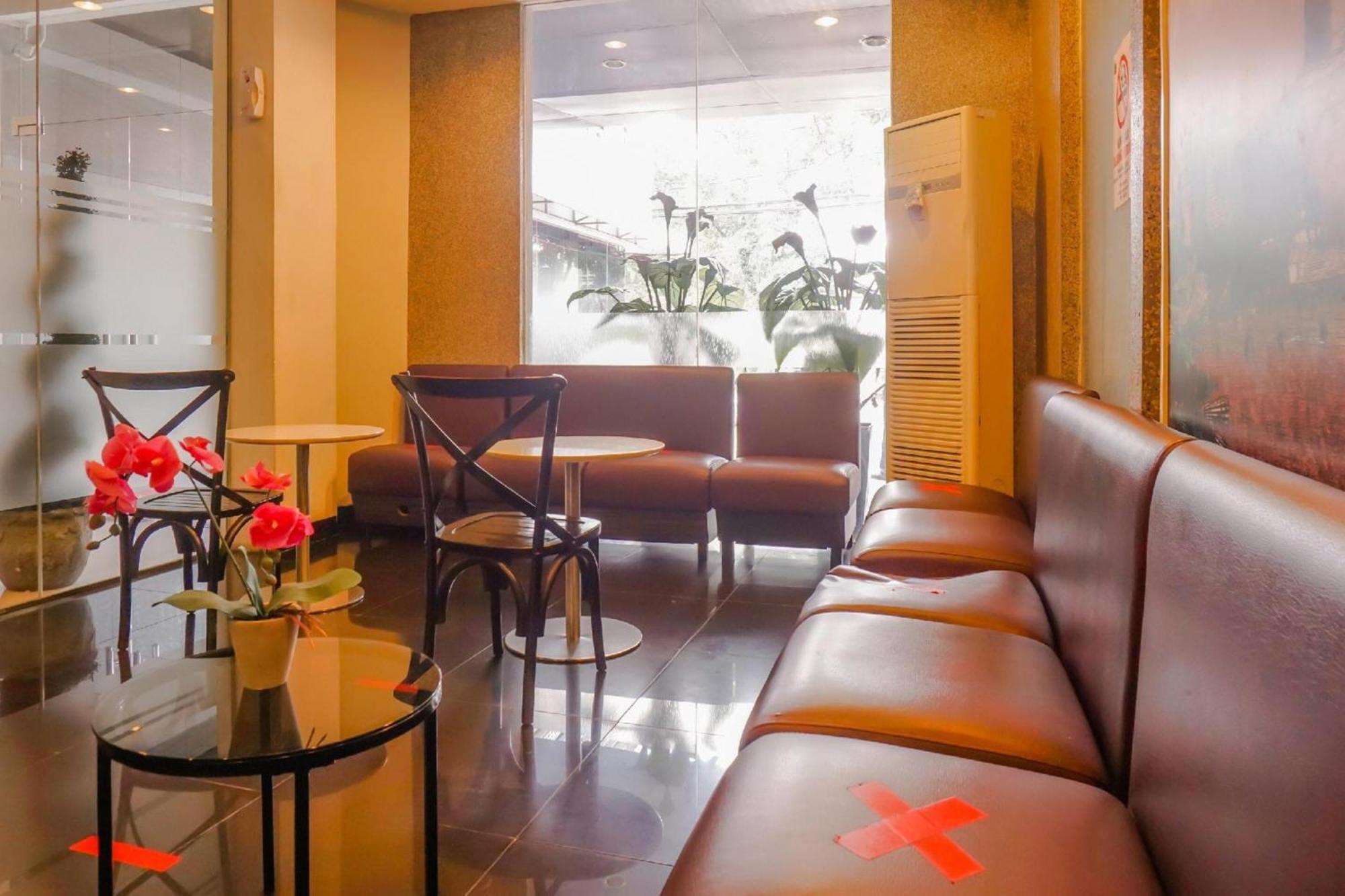 Collection O Hotel Antara Jakarta Eksteriør bilde